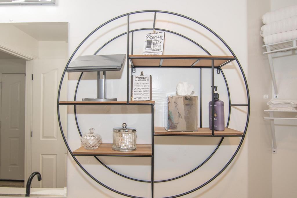 417 N 10th St - Photo 4 of 50