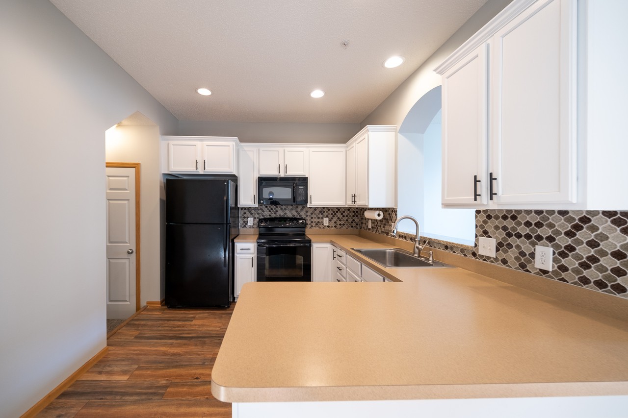 2575 136th St W #1 - Photo 3 of 25