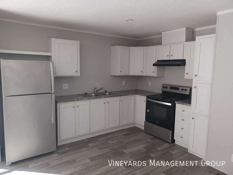 463 N Emmons St Lot 28 - Photo 2 of 9