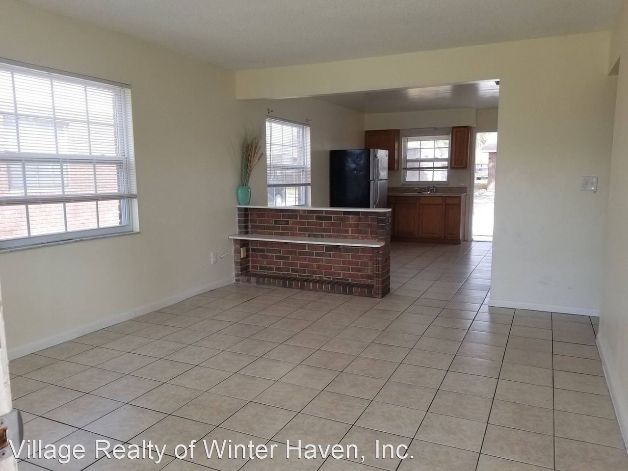 Ave G NW - Photo 2 of 8