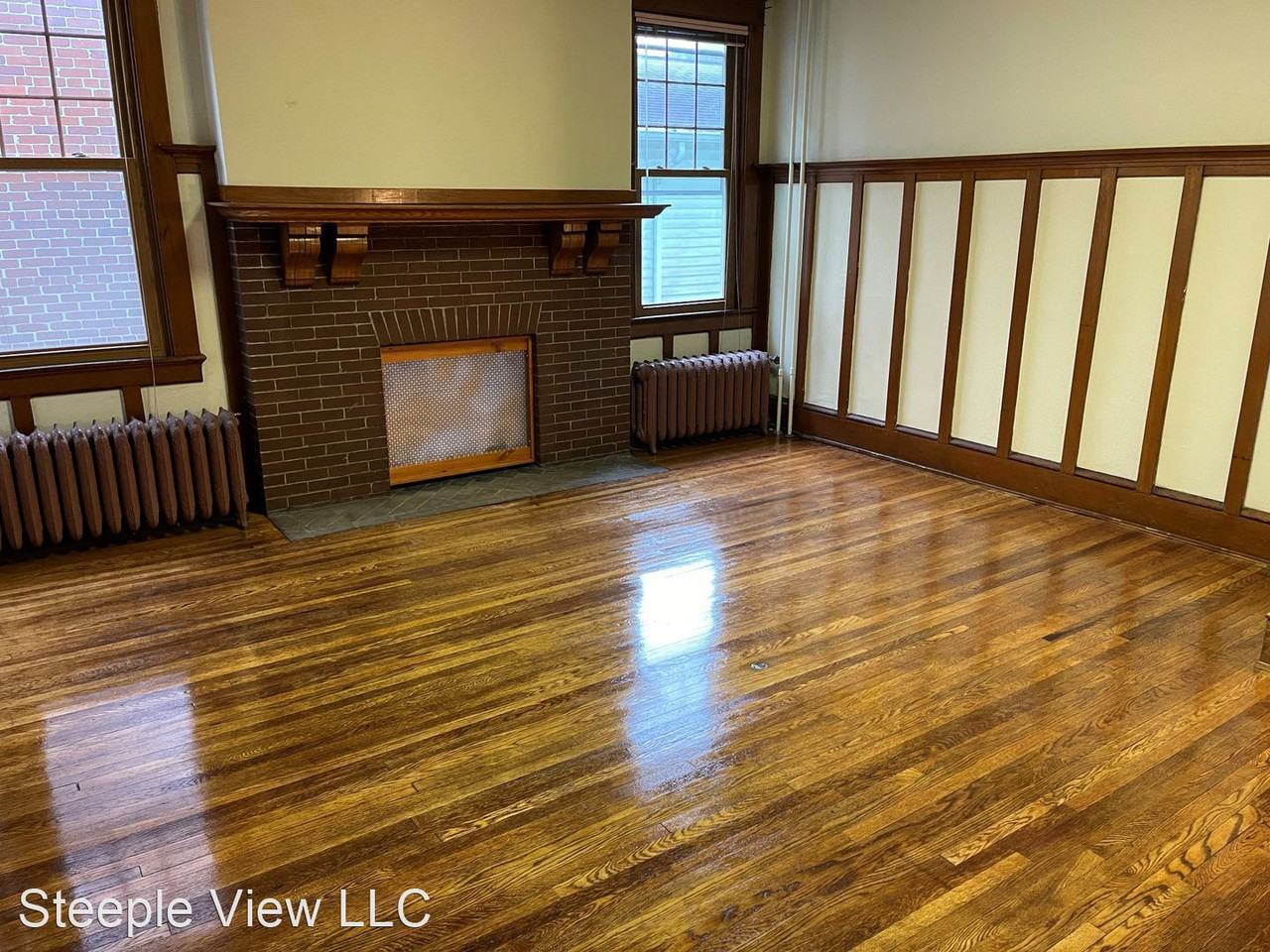 Duplex in LaVale - Photo 3 of 9