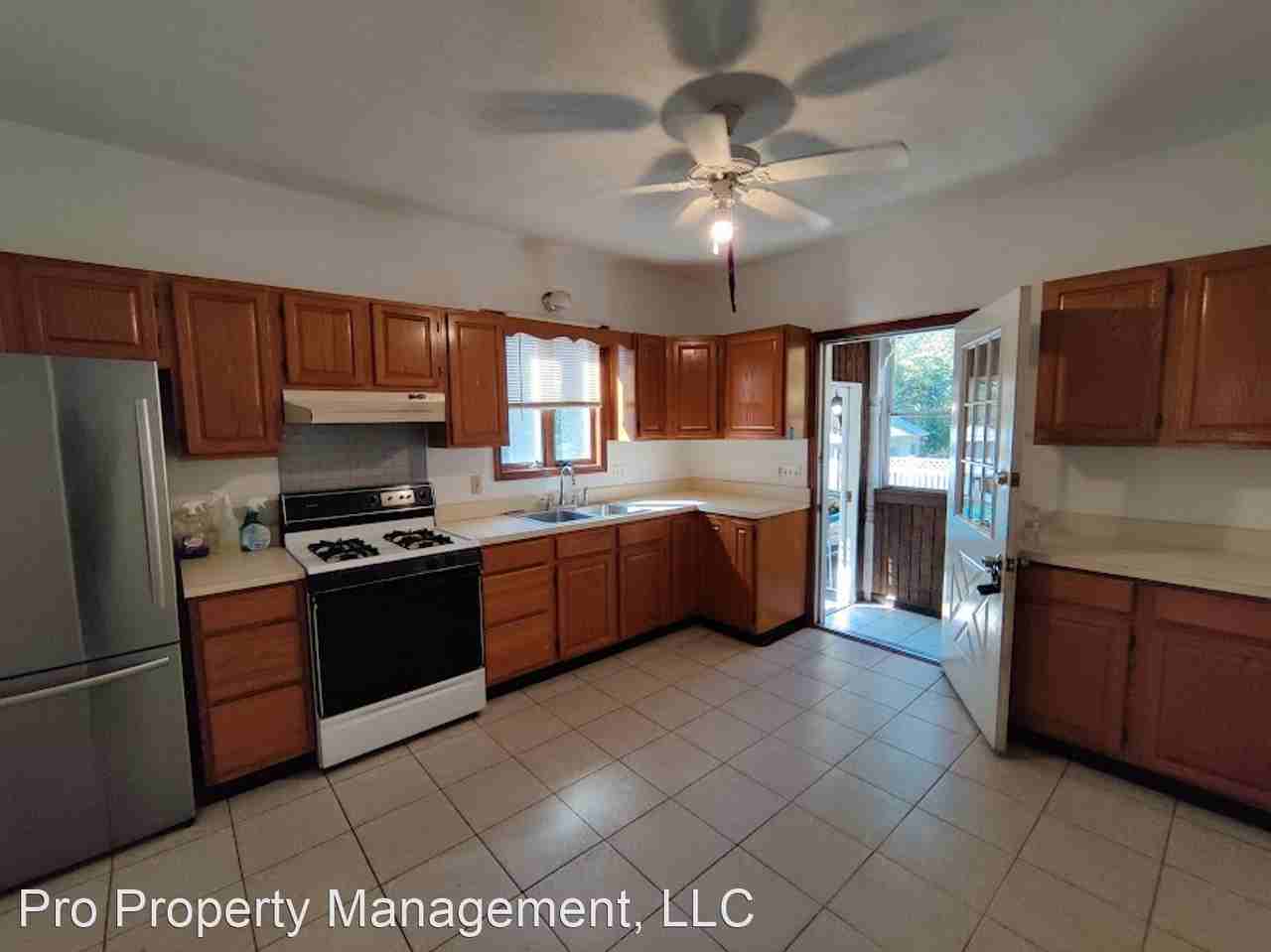 105 - 107 Tremont Street - Photo 2 of 11