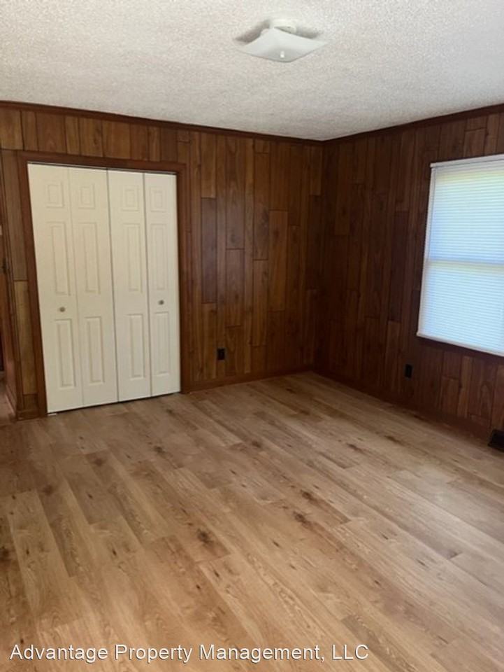 1011 A-C Brown Street - Photo 2 of 5