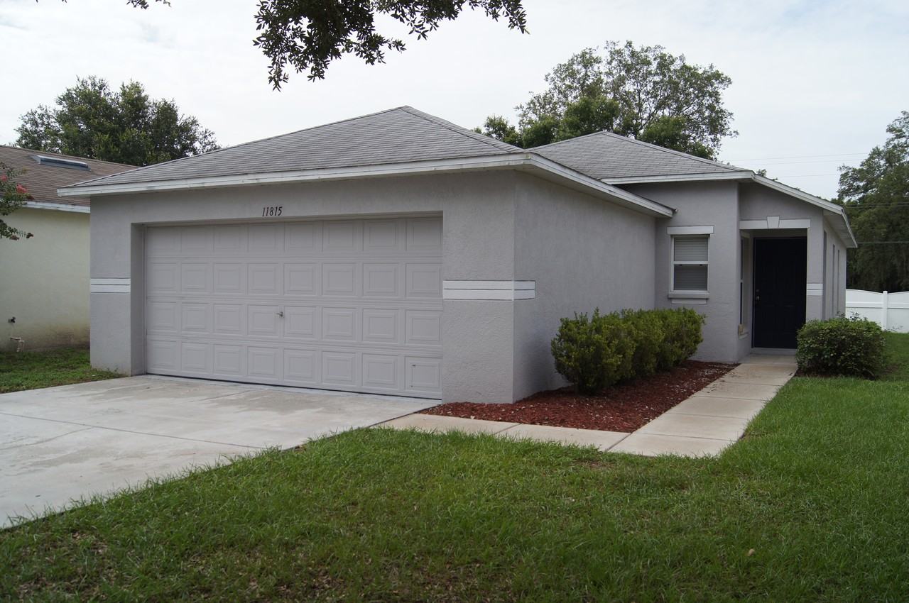 11815 Mango Cross Ct - Photo 2 of 14