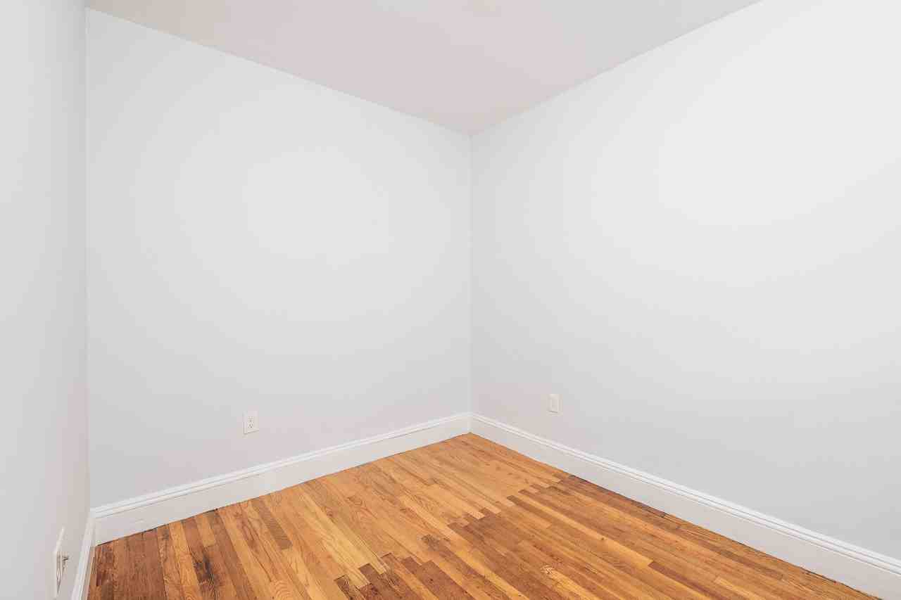 49 Worthington St #11 - Photo 3 of 12