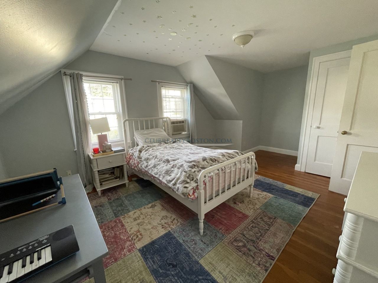 55 Barbara Rd - Photo 2 of 10