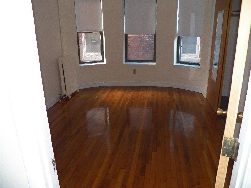 683 Washington St #5 - Photo 7 of 22