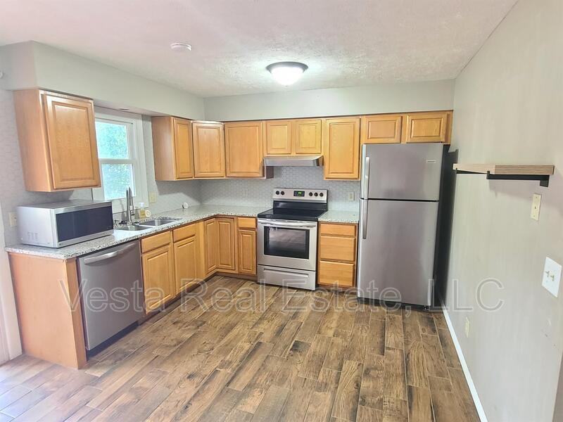 14 Siesta Ct - Photo 3 of 15