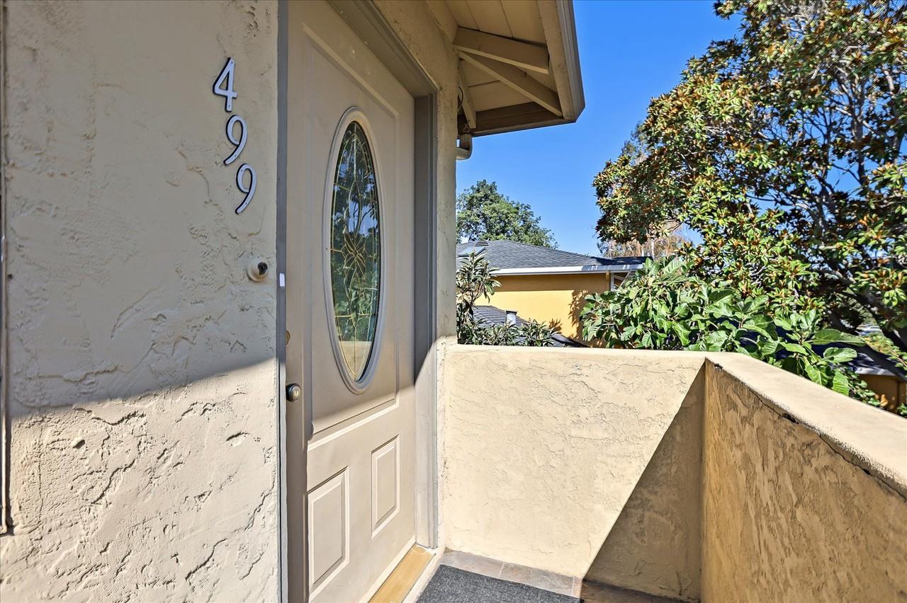 499 S Pastoria Ave - Photo 2 of 21