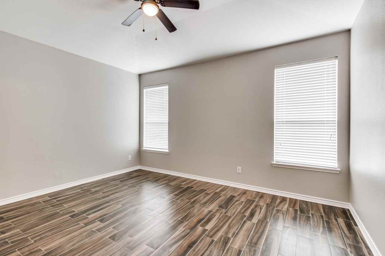 2038 Allyson Dr - Photo 6 of 12