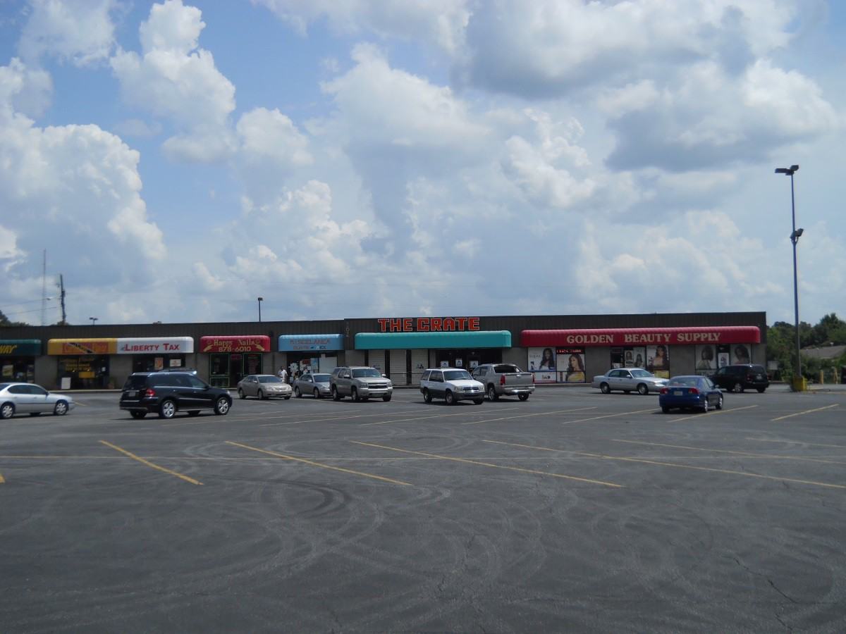 202 E Oakridge Dr Apartments in Radium Springs, Albany, GA 31705 Zumper