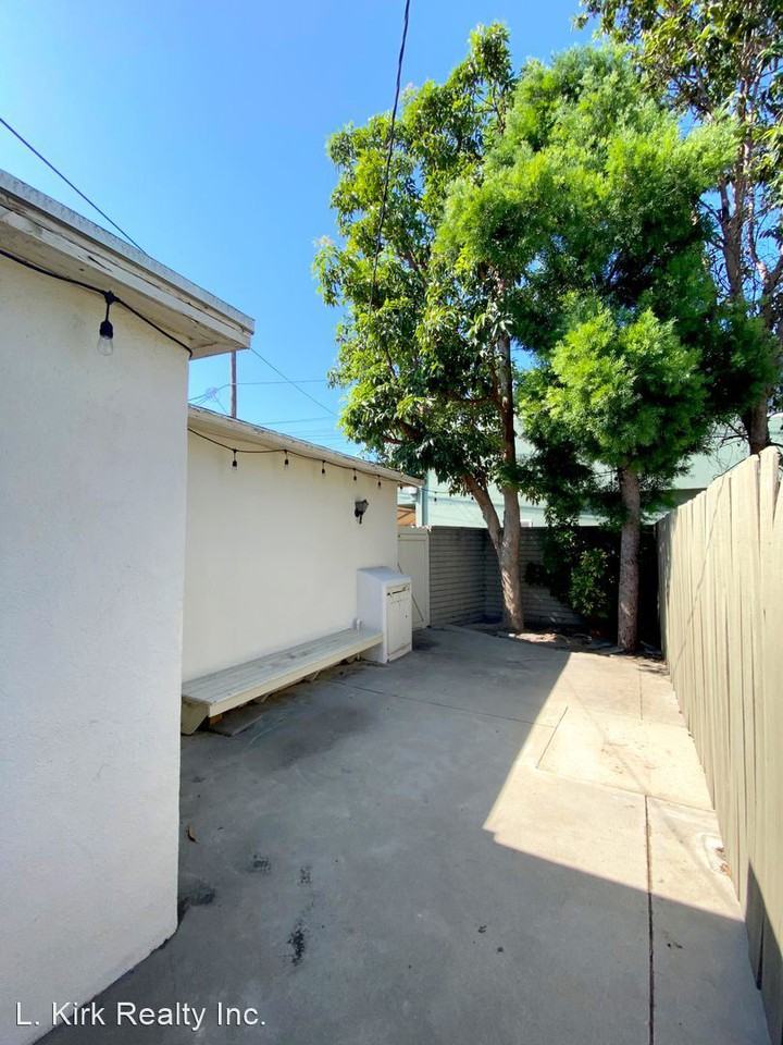 295 Glendora Ave - Photo 3 of 22