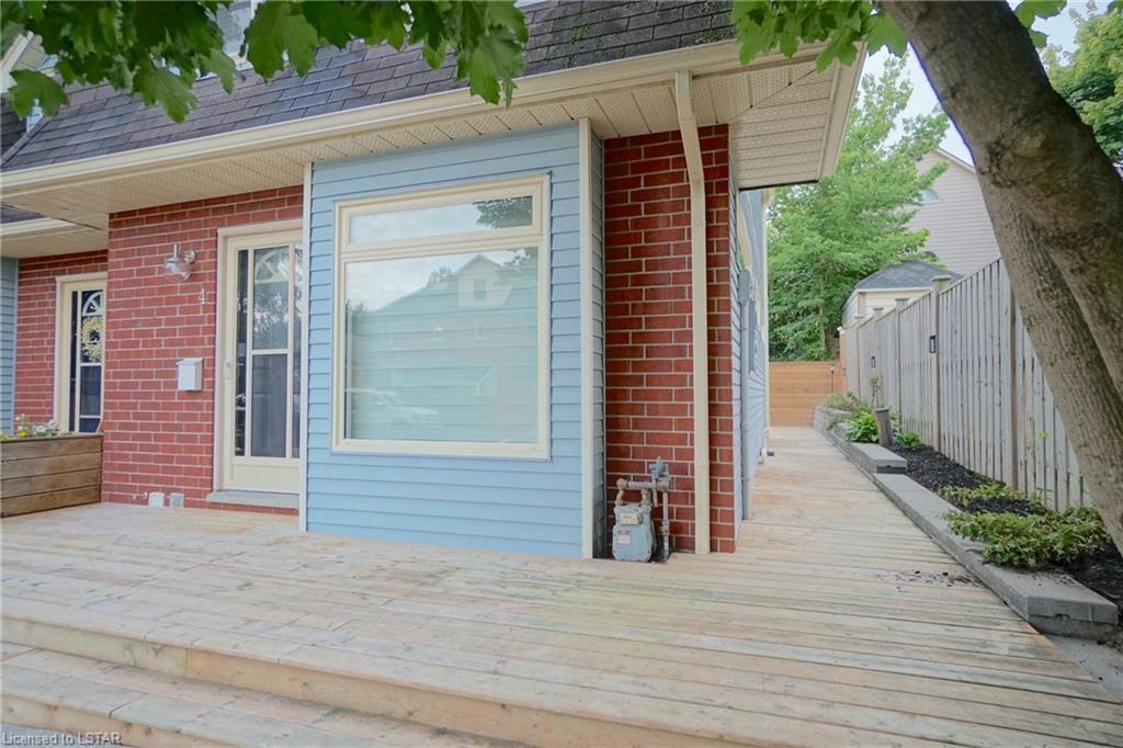 561 Princess Ave - Photo 2 of 32