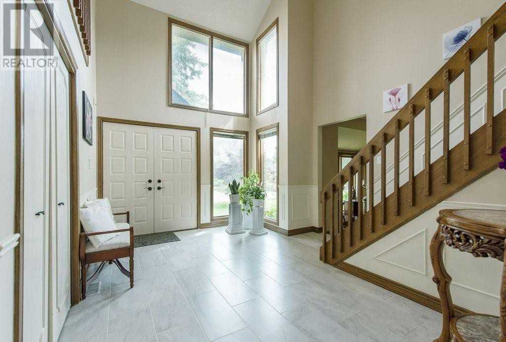 297 Grangeover Ave - Photo 2 of 32