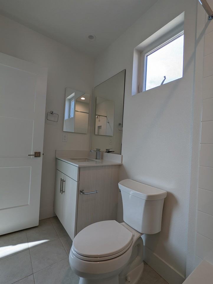 9877 Macarthur Blvd #1 - Photo 6 of 19