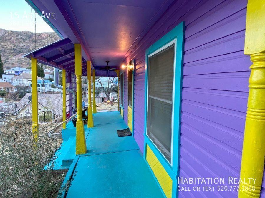 15 Art Ave - Photo 3 of 25