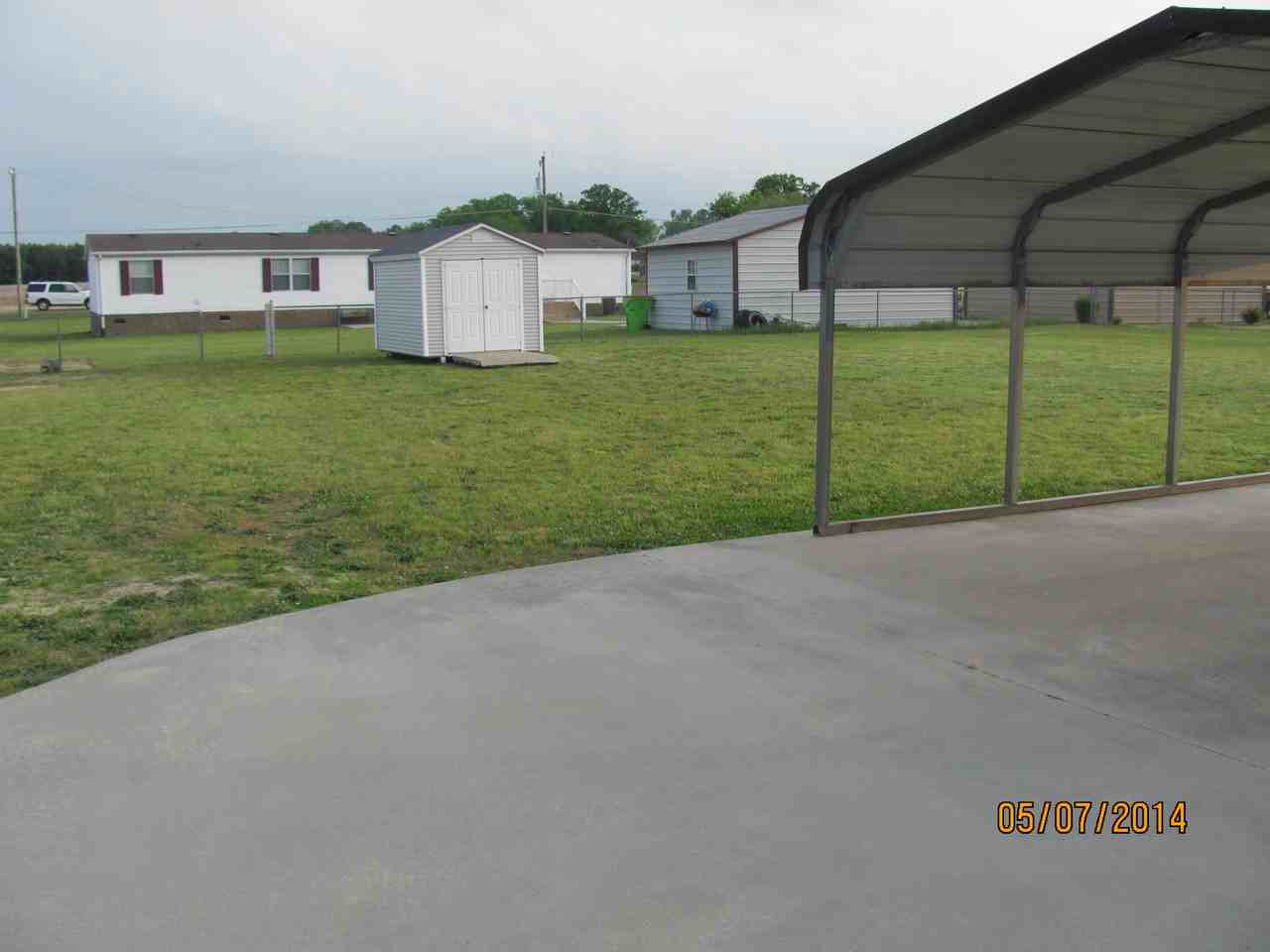 100 Farmdale Dr - Photo 3 of 19
