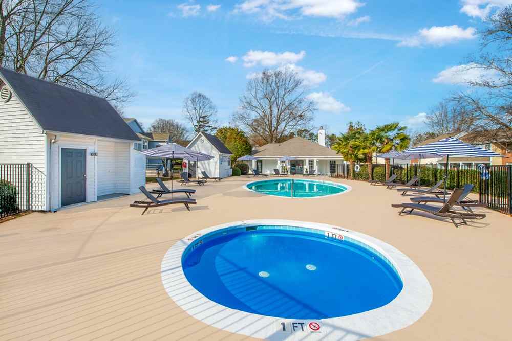 Yorktowne Village Apartments - Photo 6 of 41