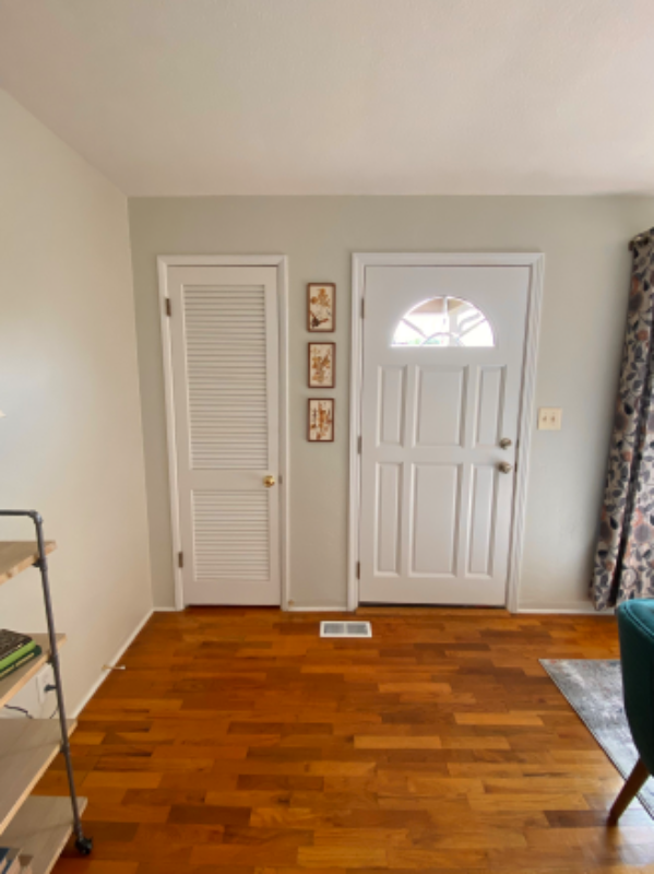 1076 W Stewart Ave - Photo 3 of 20