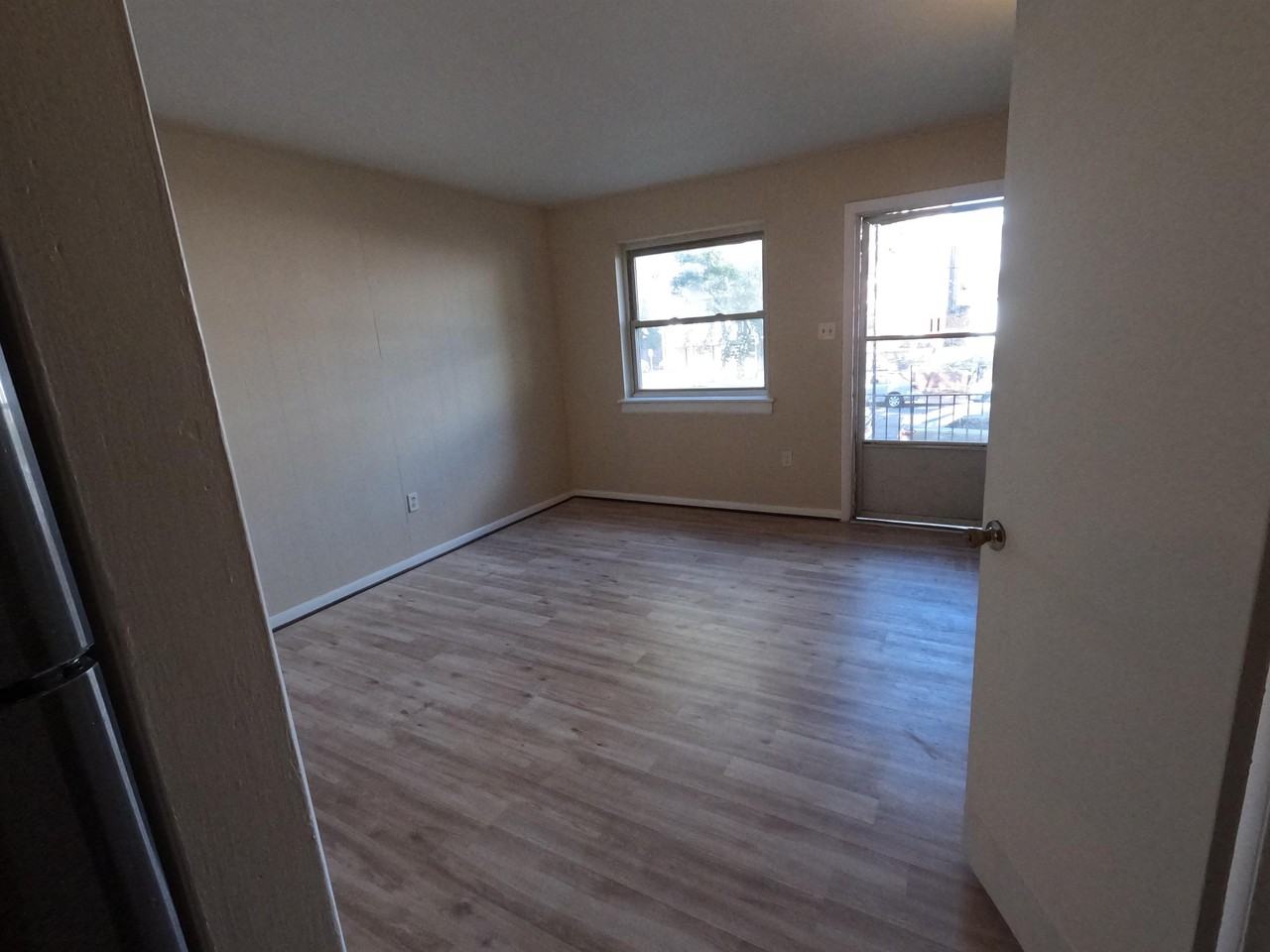 1421 W Clay St #1 - Photo 2 of 10
