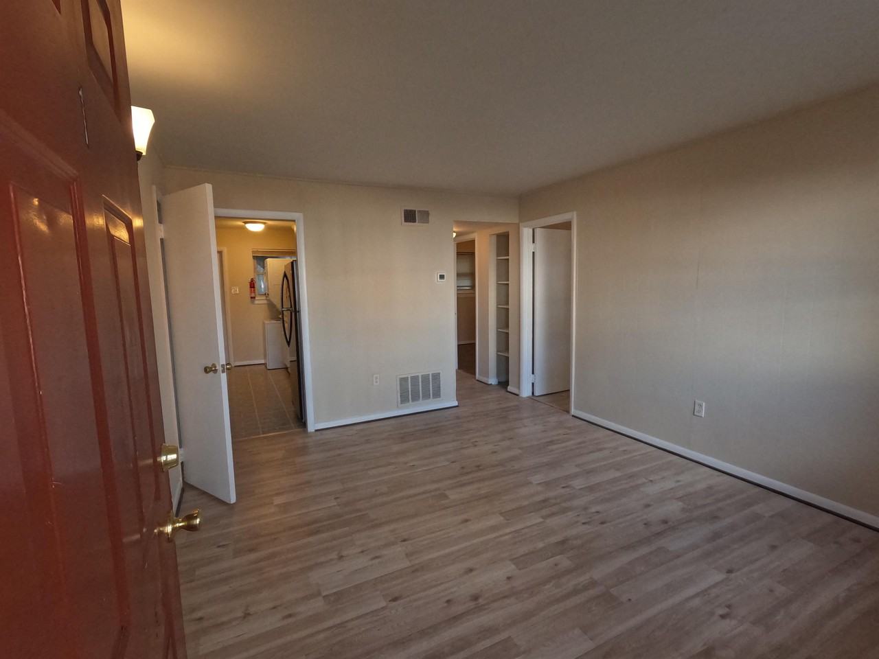 1421 W Clay St #1 - Photo 6 of 10
