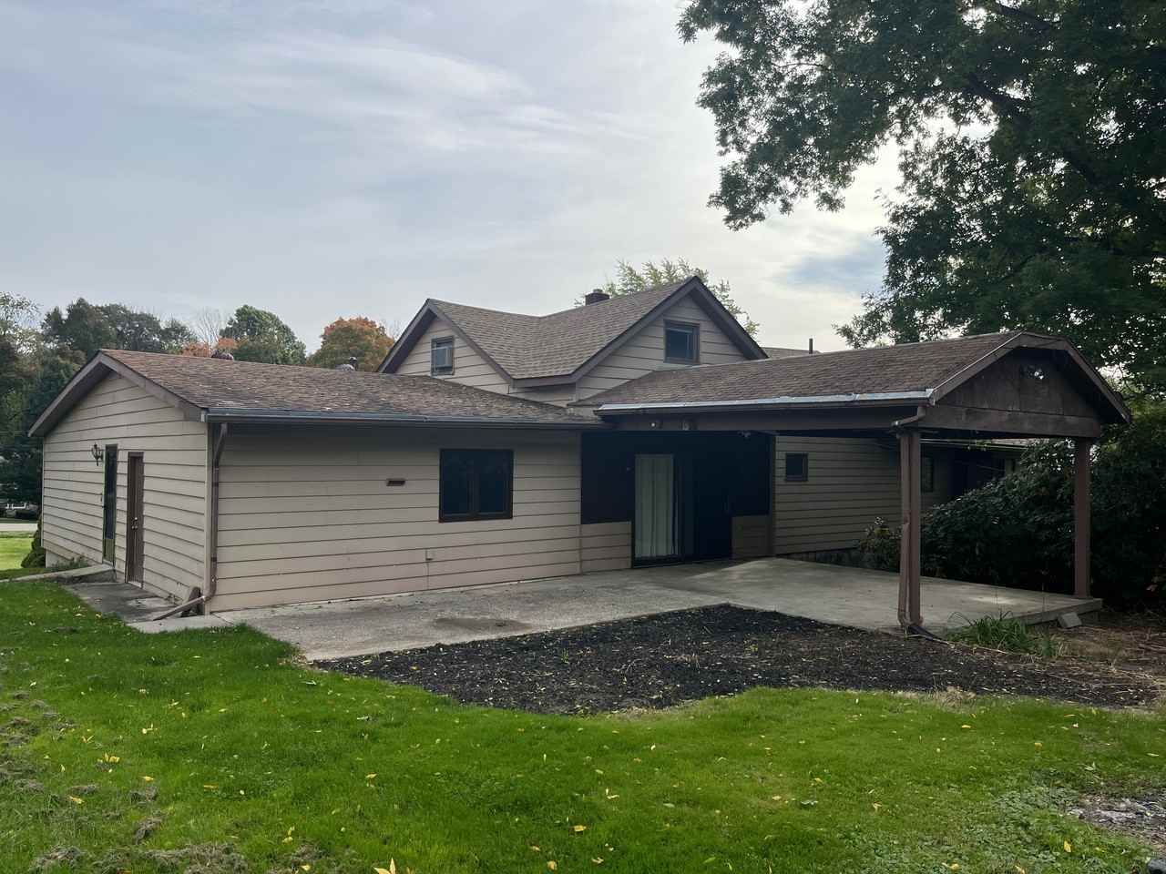 5544 E Lake Rd - Photo 2 of 15