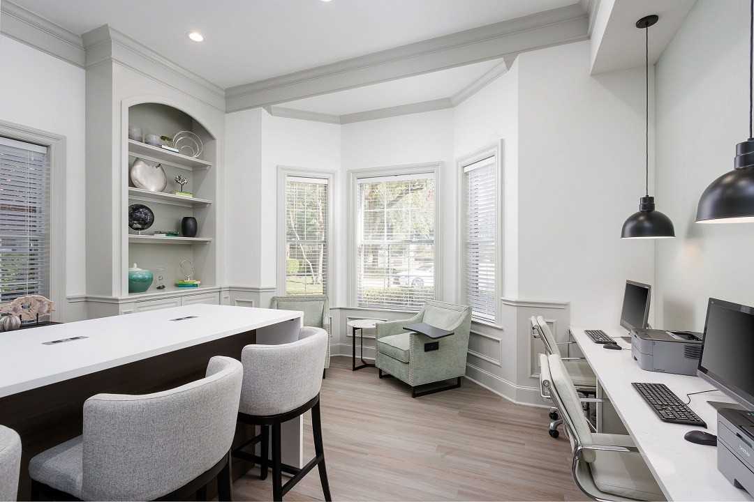 Creekside 121 Apartments 3620 Huffines Blvd, Carrollton, TX 75010