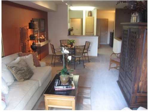 Sidney Apartments - Photo 5 of 19