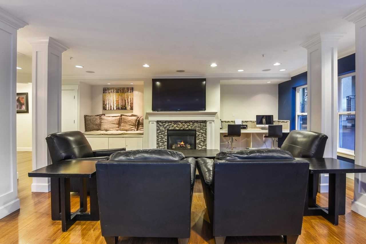 Sidney Apartments - Photo 7 of 19