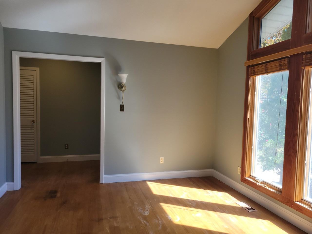 2452 Vandemere Ave #1 - Photo 5 of 11