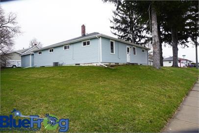 701 Walter St #701 - Photo 2 of 9