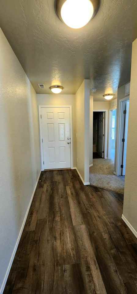 2316 N Mountain Ash Ave #1 - Photo 2 of 15