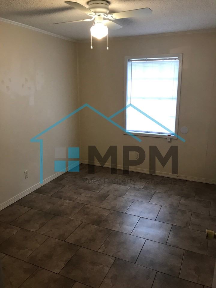 3351 Hwy 594 - 8 #8 - Photo 3 of 10