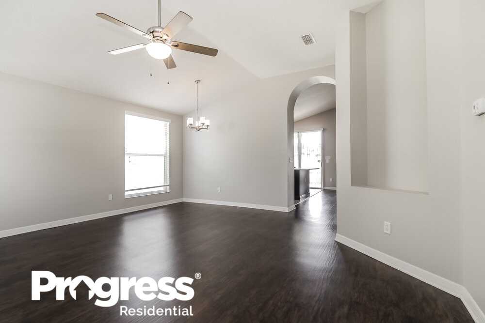 11950 Redbridge Dr - Photo 3 of 16