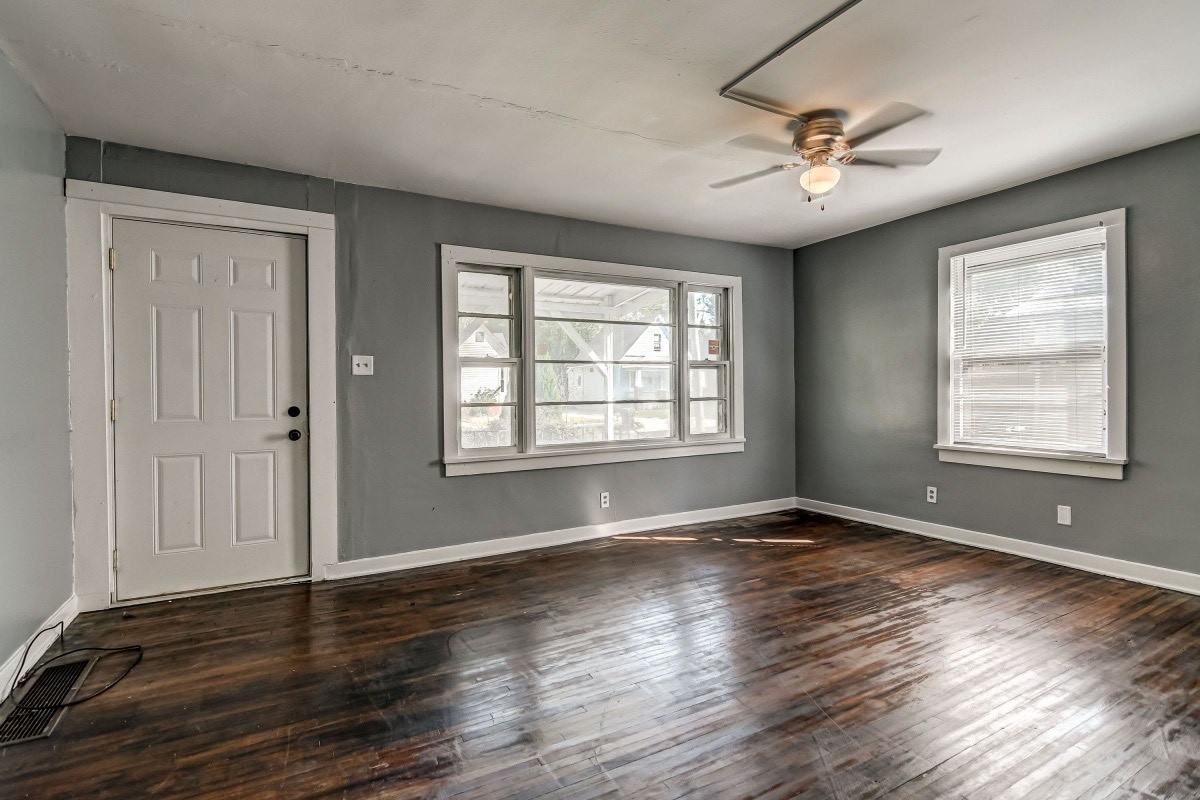 759 E Lawrence St #1 - Photo 7 of 29