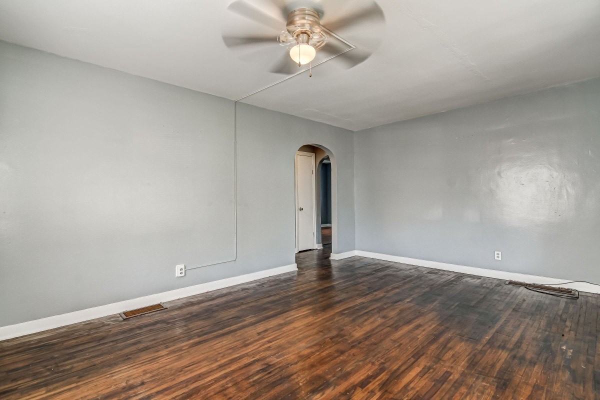 759 E Lawrence St #1 - Photo 6 of 27