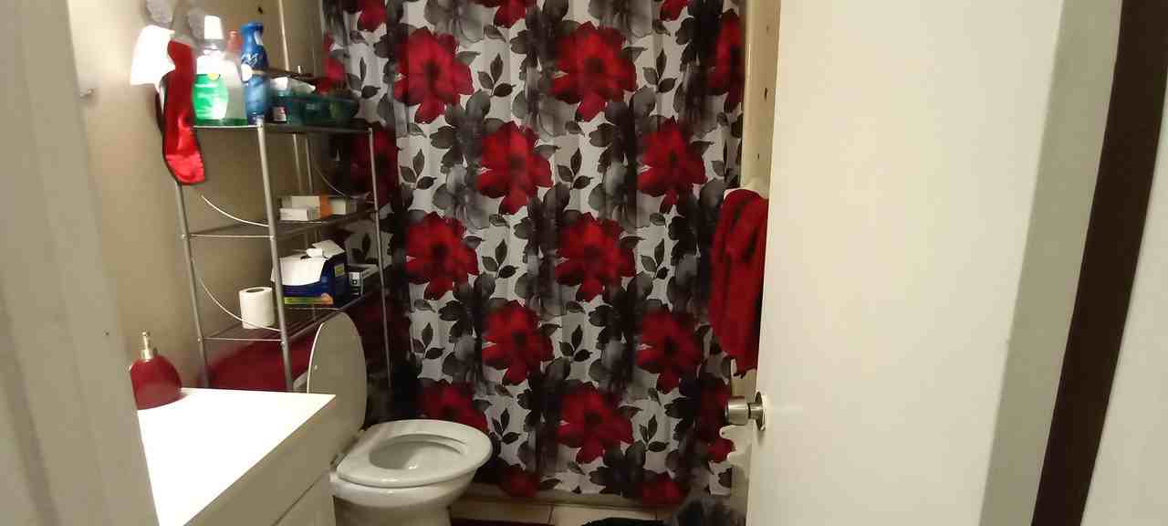 4253 Moncrief Rd W #2 - Photo 4 of 5