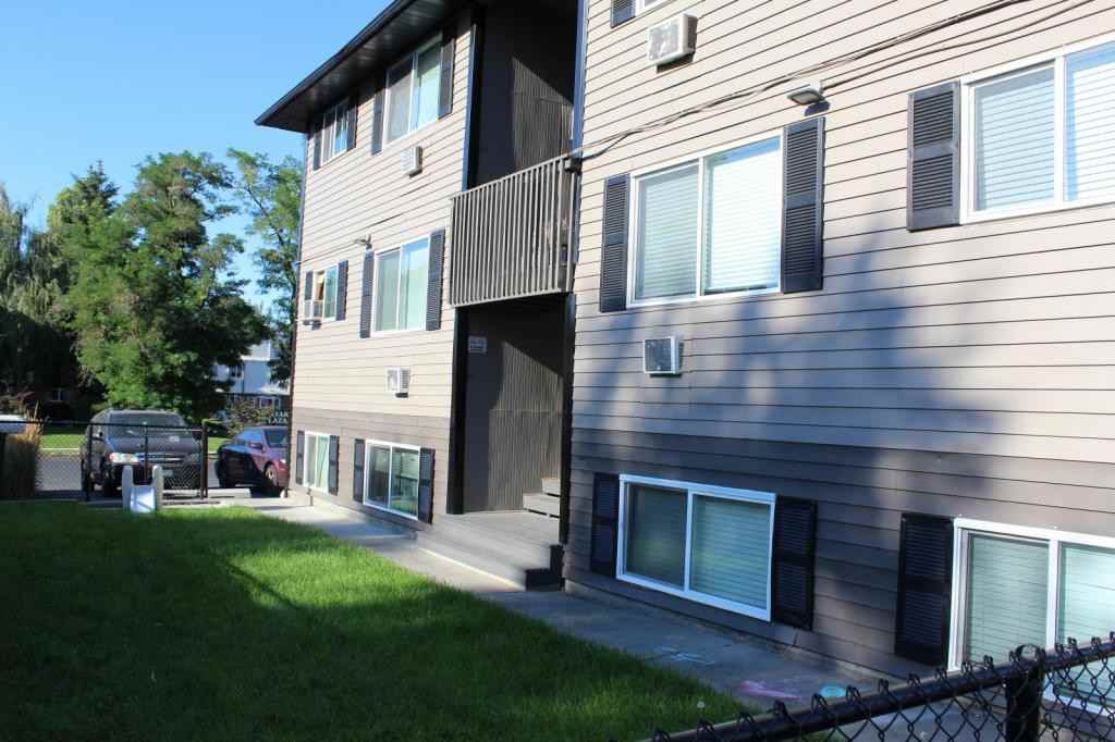 2808 E Everett Ave - Photo 2 of 10