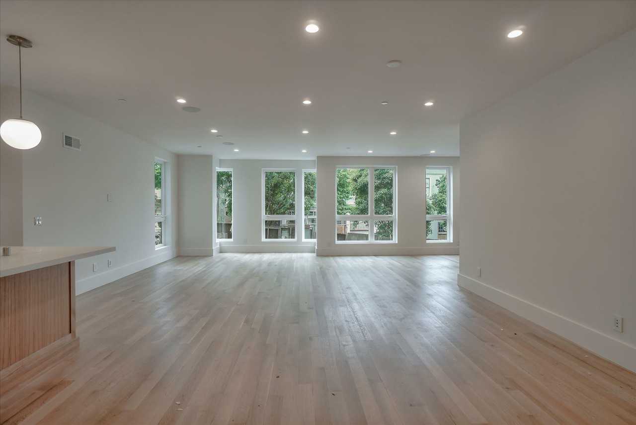 1010 Stanyan St #11 - Photo 2 of 22