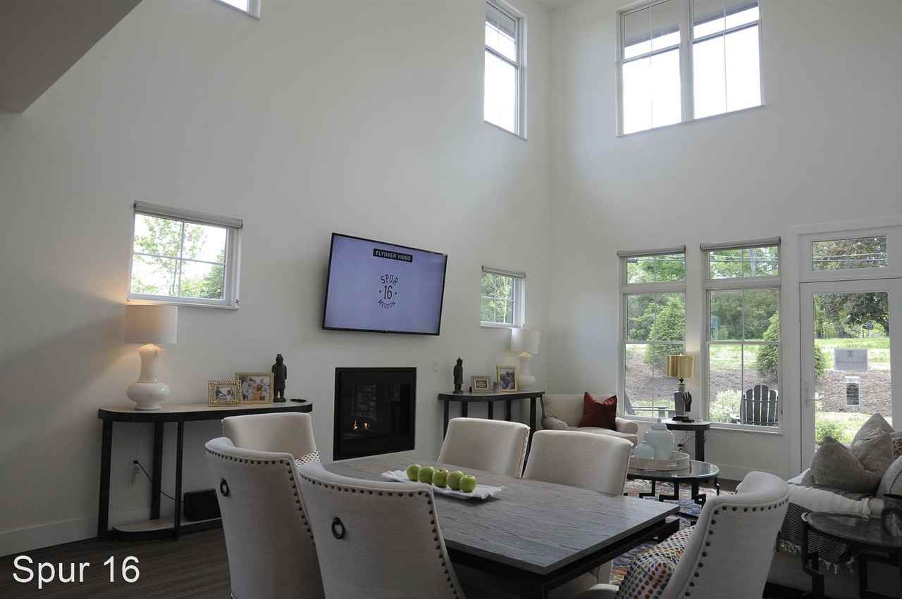 Spur 16 Apartments - Photo 2 of 10