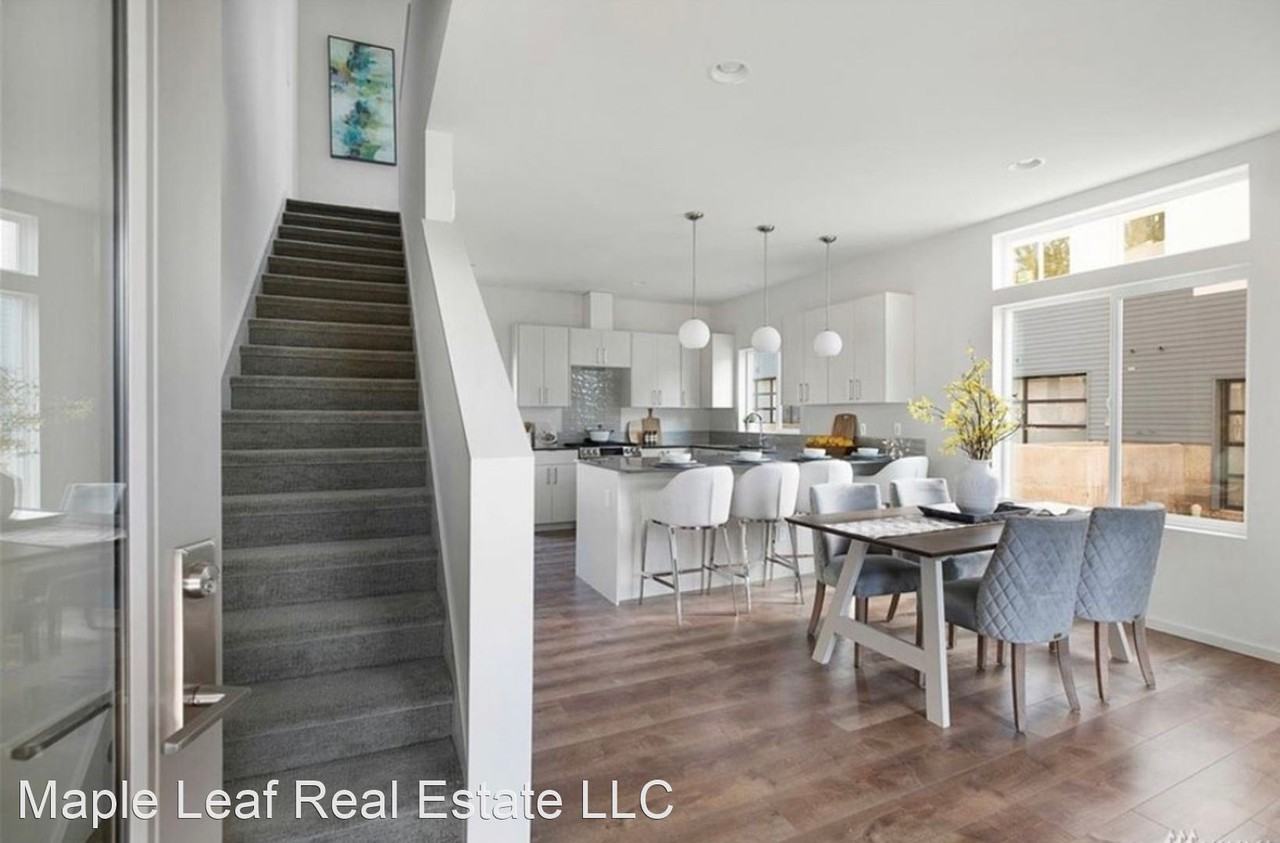 4241 S Lucile St - Photo 3 of 31