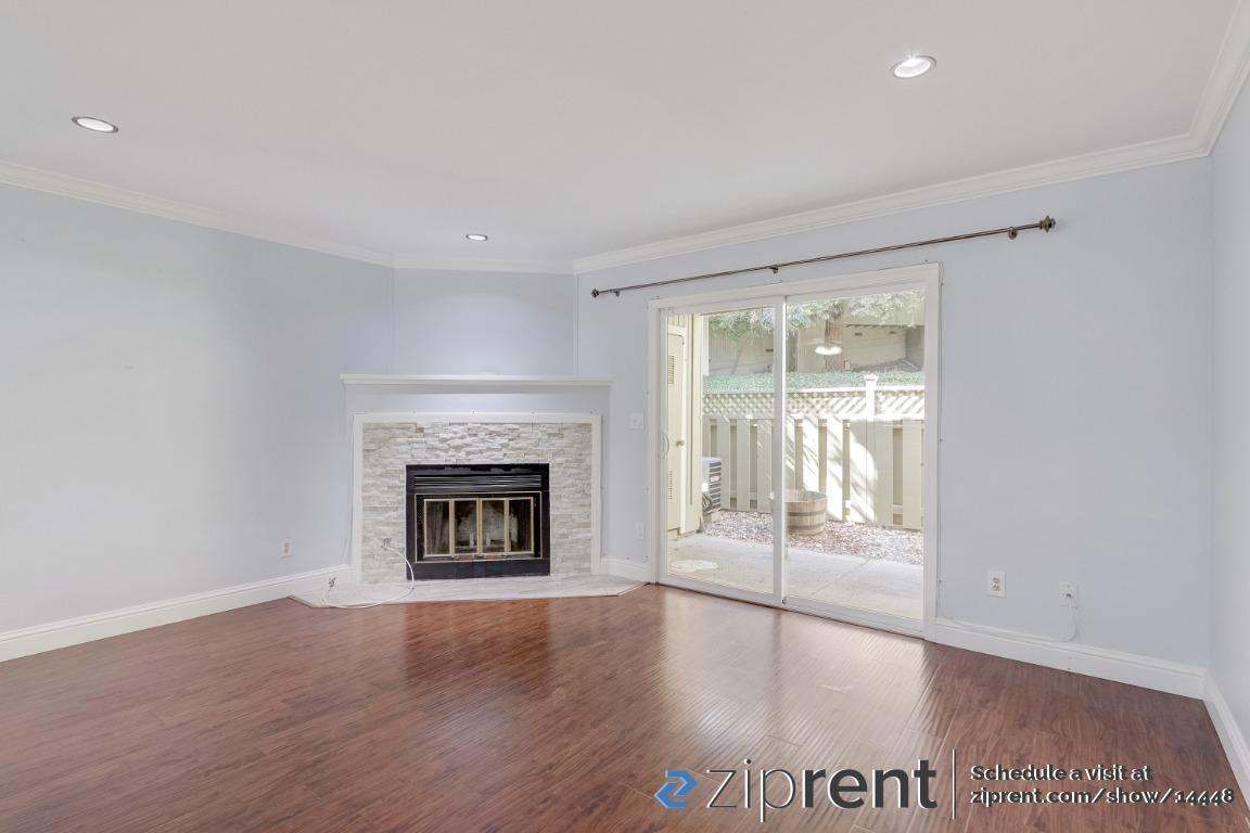 312 Eastgate Ln - Photo 2 of 20