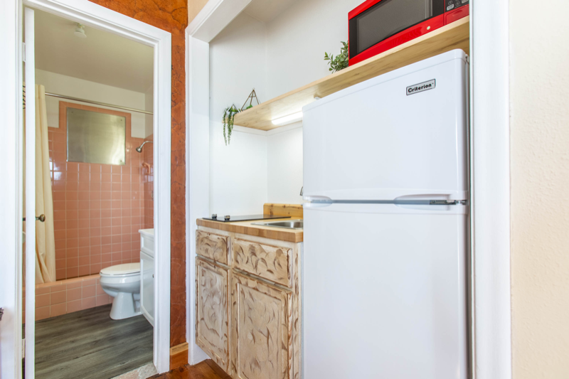 210 E North St #3 - Photo 2 of 7