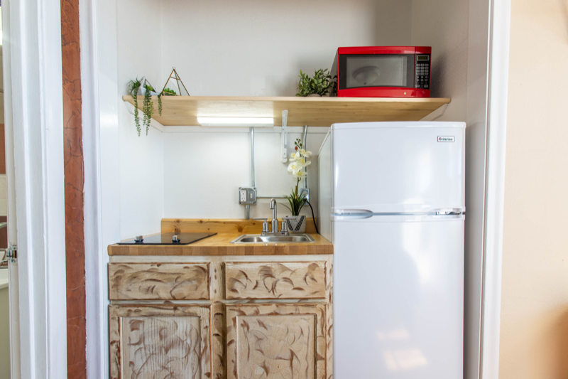 210 E North St #3 - Photo 3 of 7