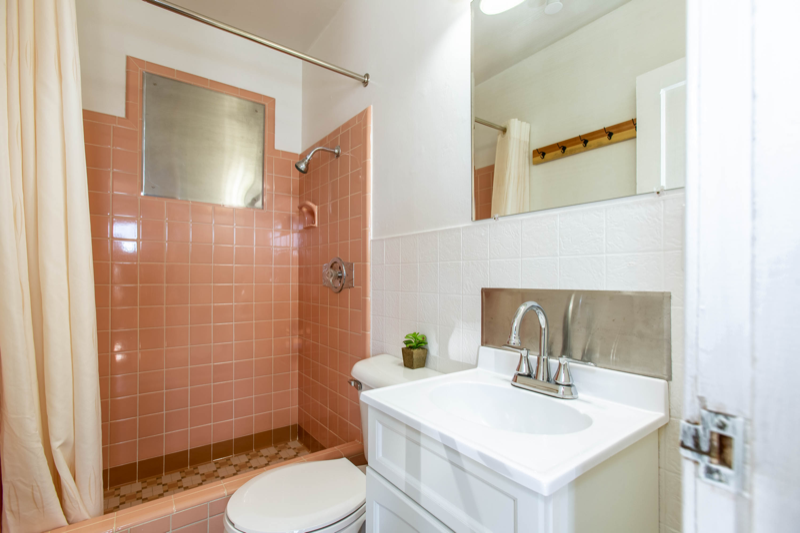 210 E North St #3 - Photo 4 of 7