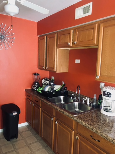 109 Daniel Ct #D - Photo 2 of 5