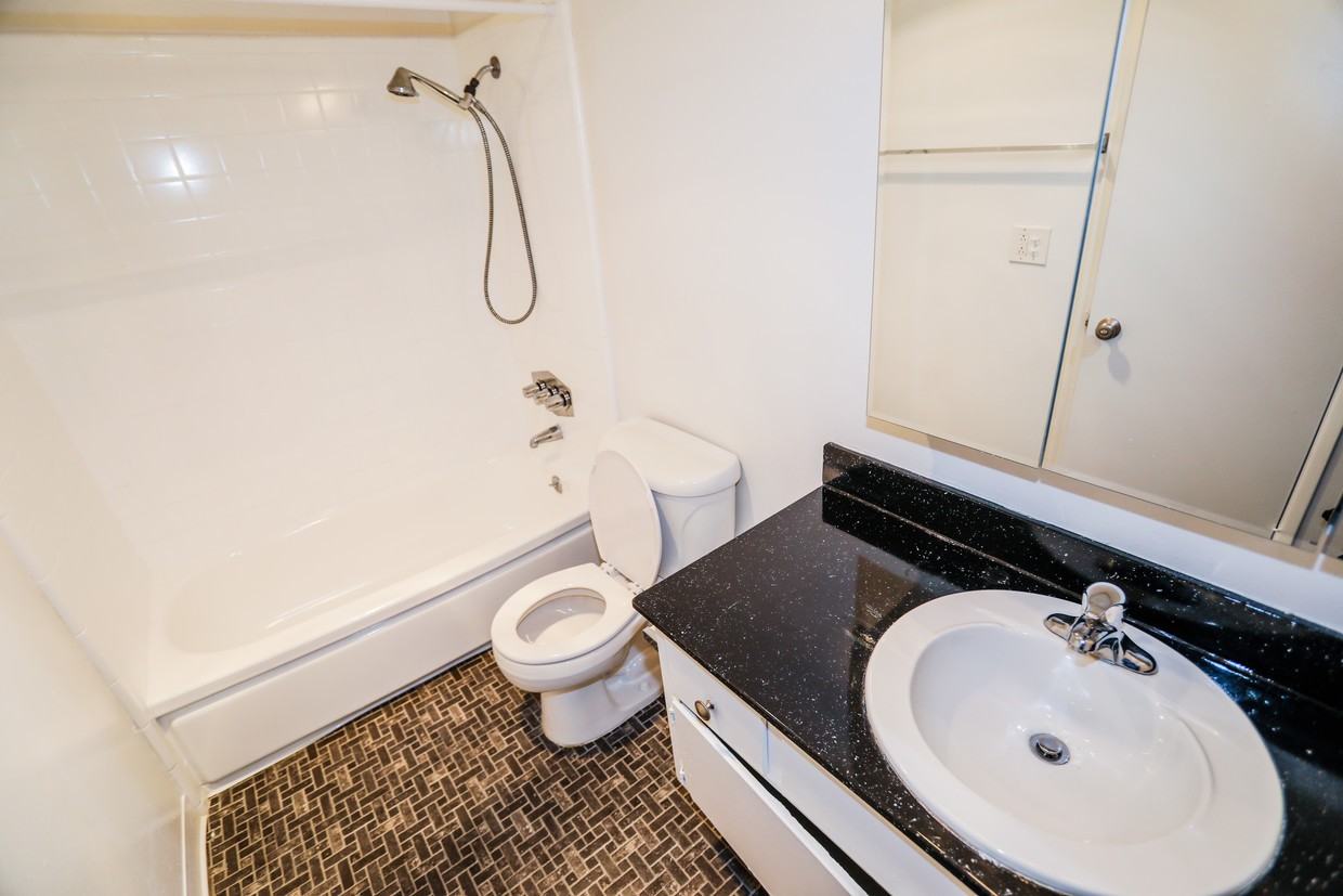 4881 Rolando CourtUnit 65 #065 - Photo 6 of 14