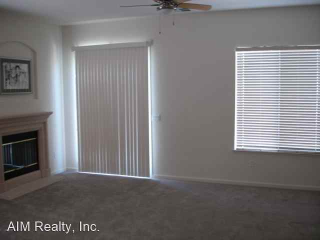 6604 Clapper Rail Ct - Photo 3 of 6