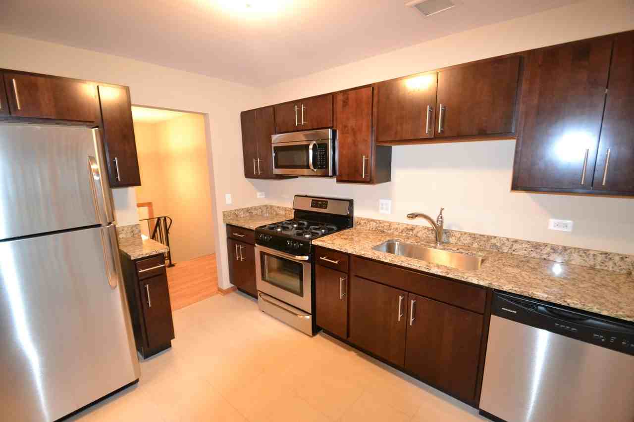 751 Rodenburg Rd - Photo 3 of 9