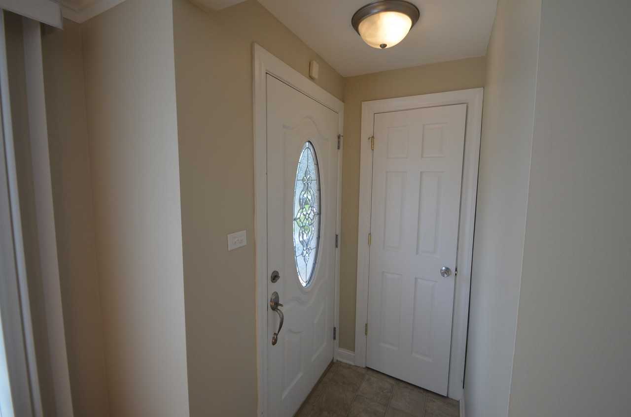 7814 Neenah Ave - Photo 2 of 6